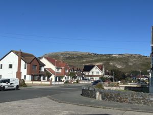 Photo 17- click for photo gallery